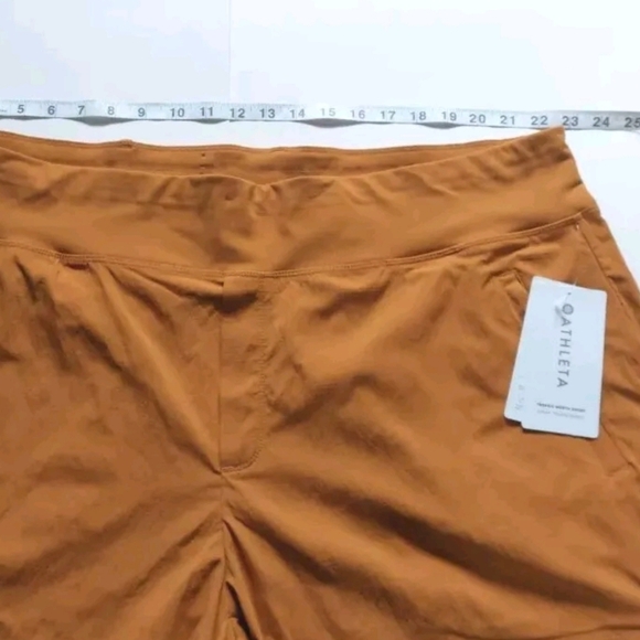 Athleta Womens  Brown  Plus  Lightweight Stretch Trekkie North Short 24 - Picture 4 of 10